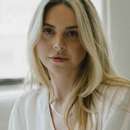 38 yr old Lonely Woman Seeks Female Passion in South Coast